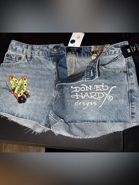 Ed Hardy Wild Flutter Cut-Off Denim Shorts Light Wash•Size M•NWT